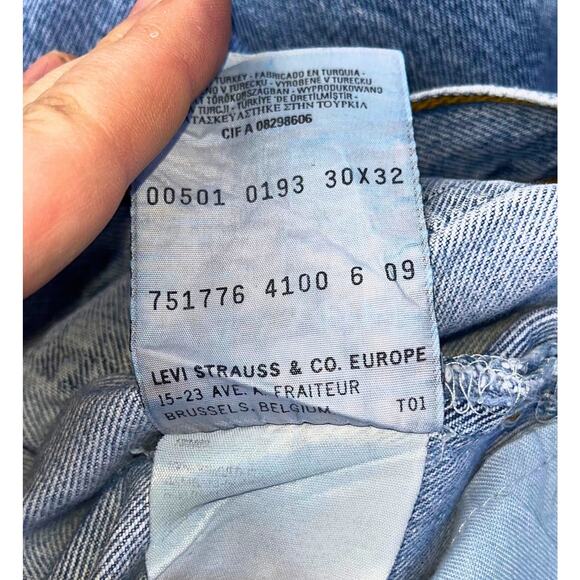 Levi’s 501 Button Fly Jeans 30x32 Blue Denim Made in Turkey Jan 1993 EUC - Picture 9 of 10